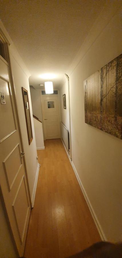 Spacious And Serene Stay Near Milton Keynes Centre Willen Exteriér fotografie
