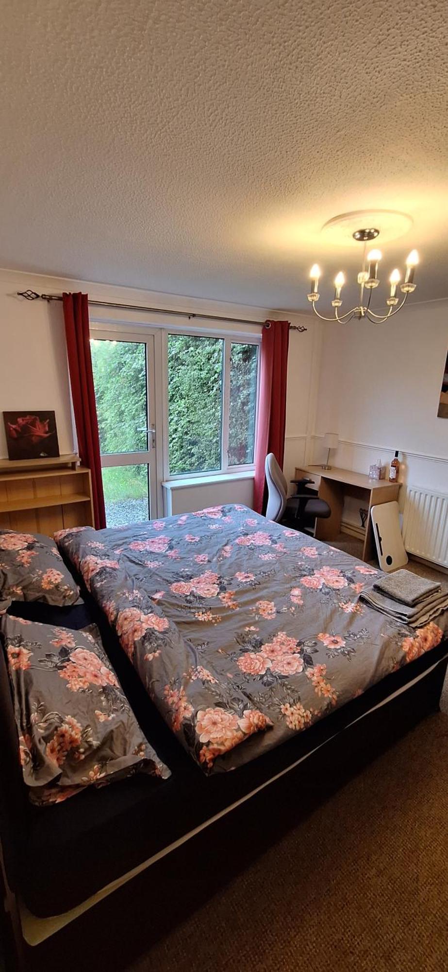 Spacious And Serene Stay Near Milton Keynes Centre Willen Pokoj fotografie